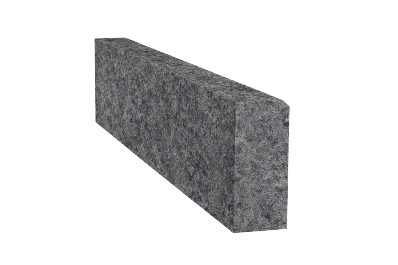 Гранітний бордюр